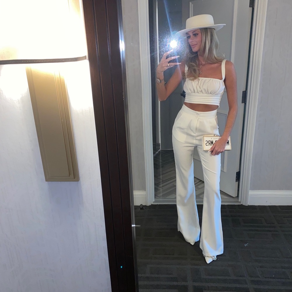 White pretty little thing pants set